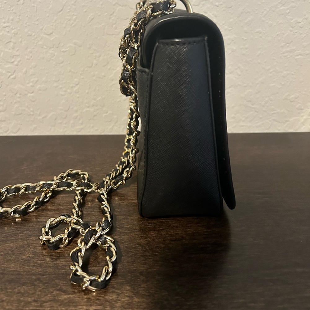 Tory Burch Convertible Crossbody - Picture 11 of 12